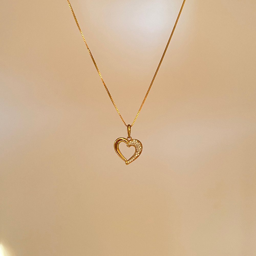 18K Solid Gold Maya Heart Pendant