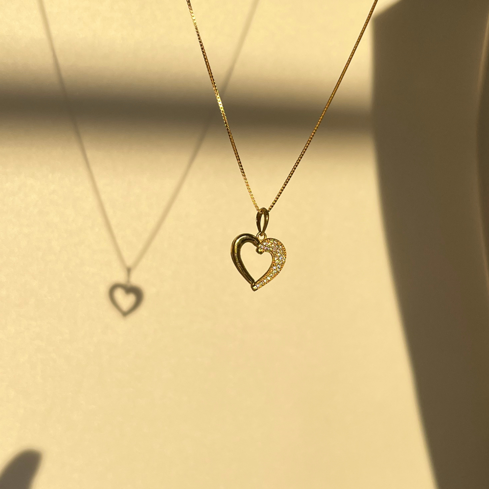 18K Solid Gold Maya Heart Pendant