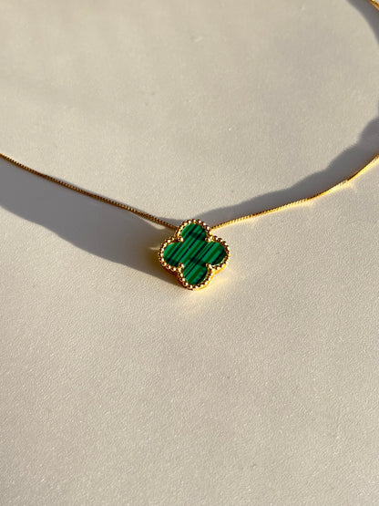 Solid 18k Gold Four Clover Pendant Malachite