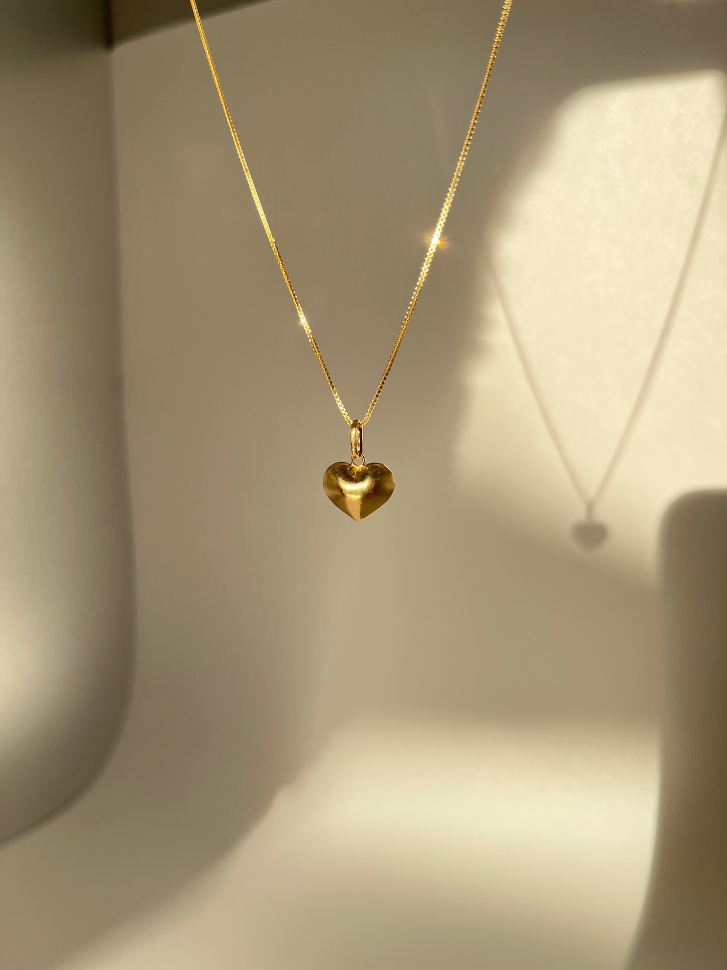 Solid 18K Gold Classic Heart Pendant