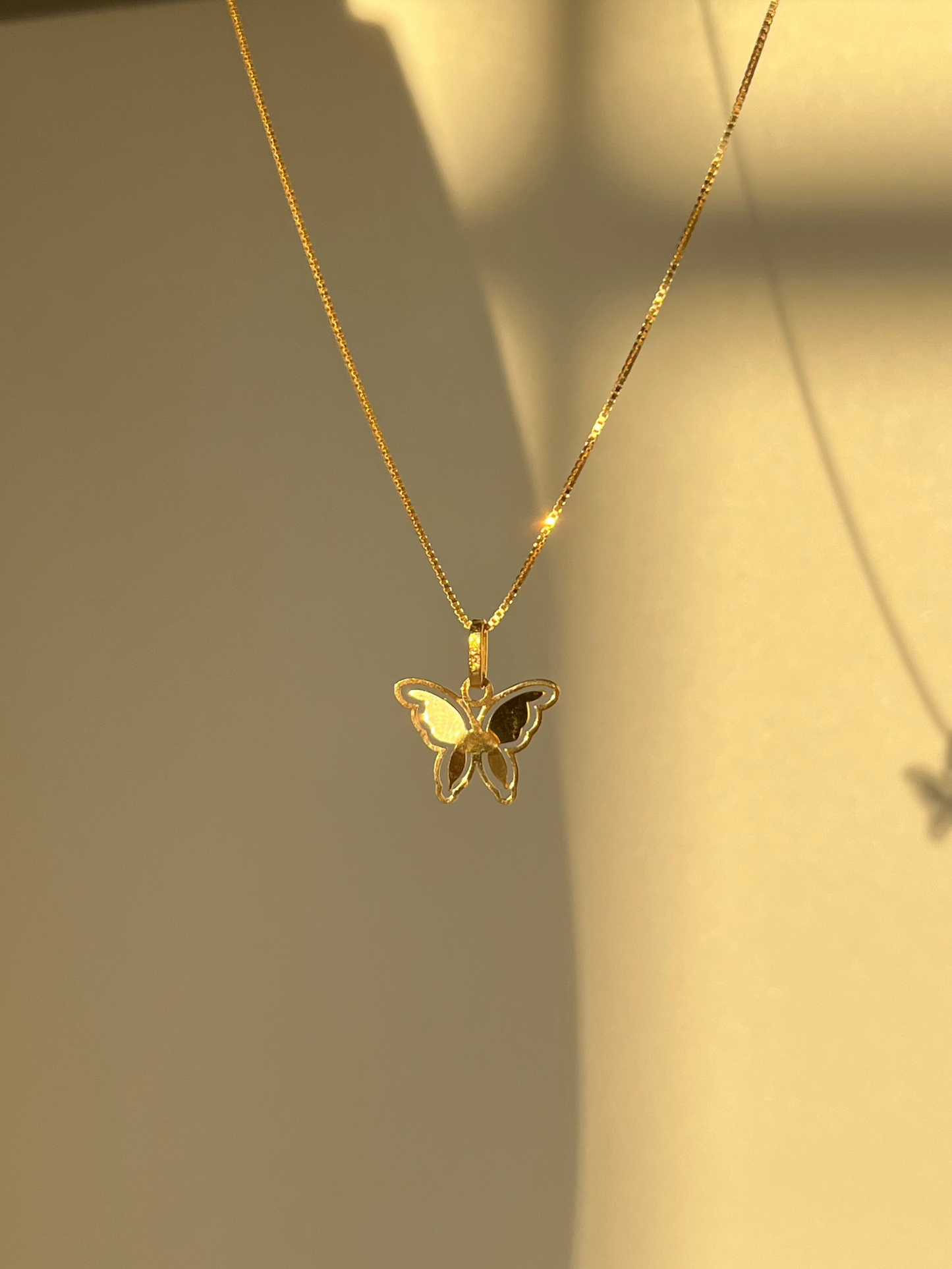 Solid 18K Gold Butterfly Pendant